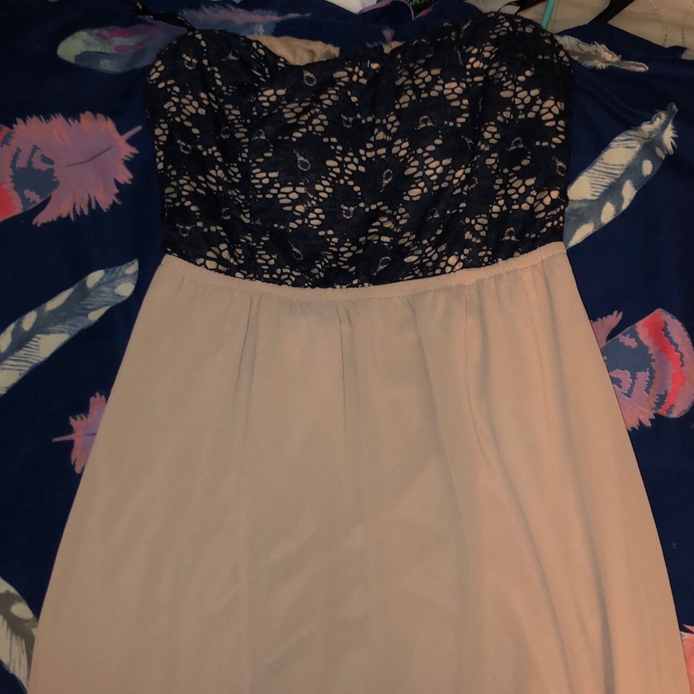 gown